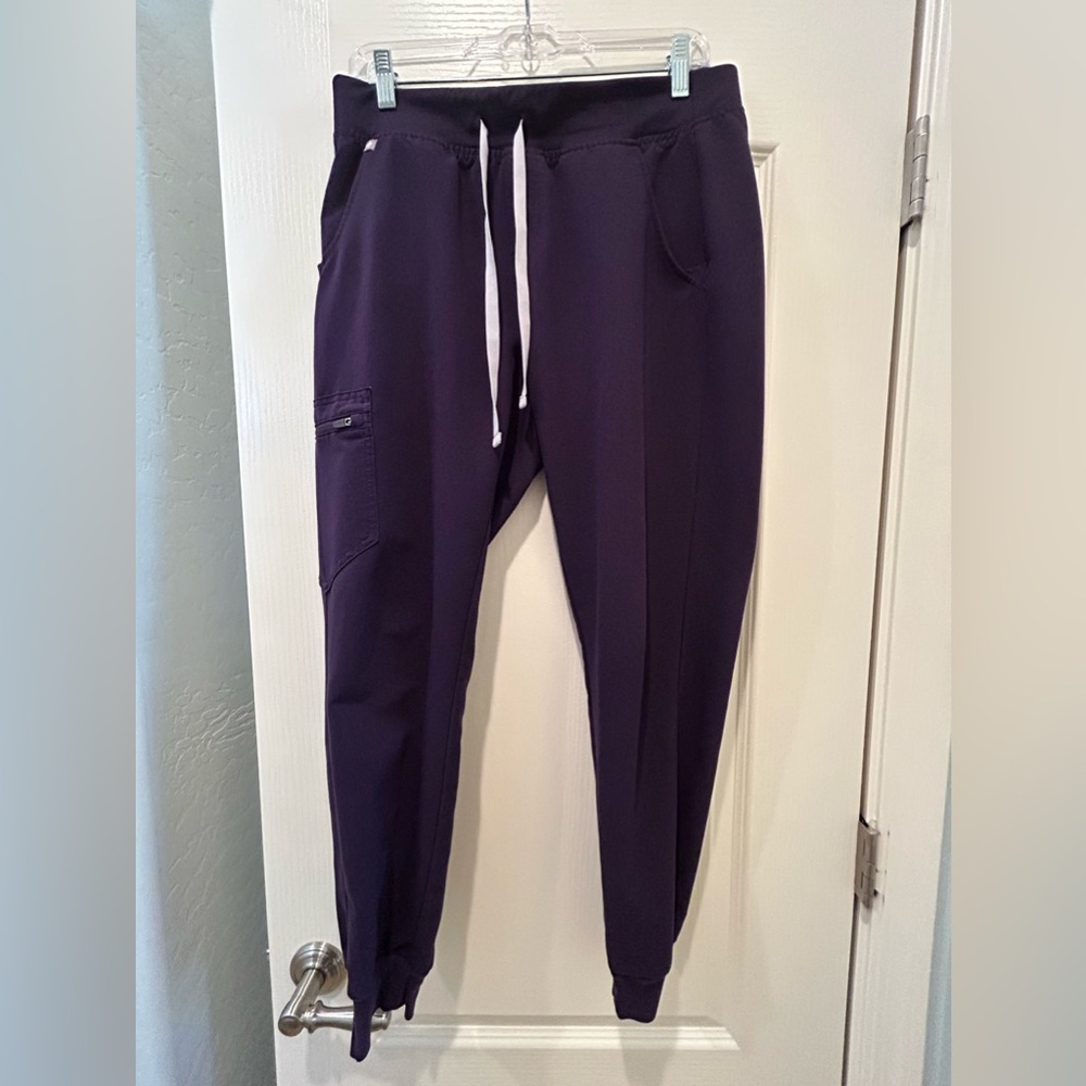 Figs Zamora jogger size M